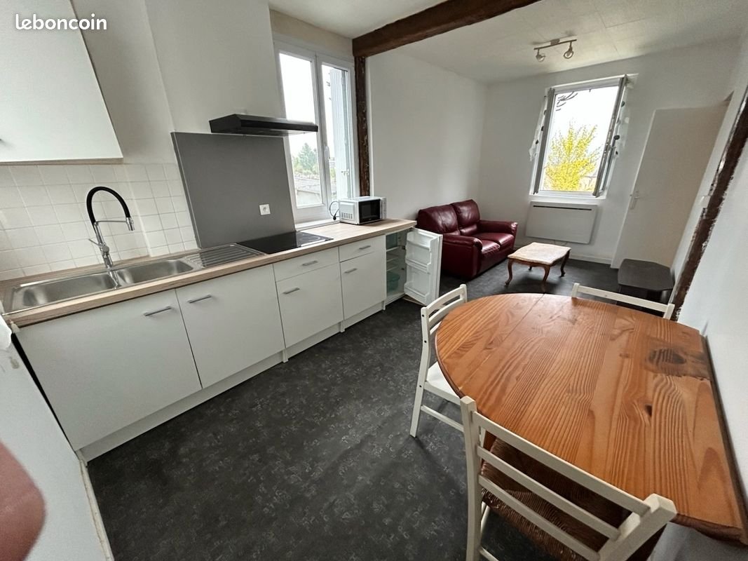 Appartement à louer, 35m², Égletons