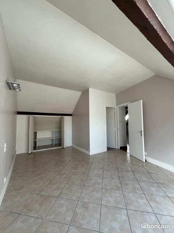 Appartement à louer, 44m², Auxerre