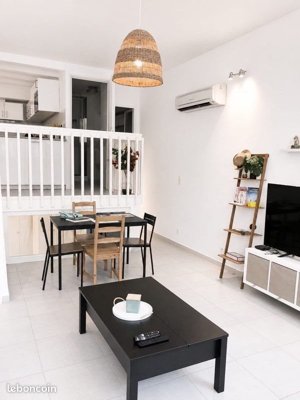 Appartement à louer, 49m², Carqueiranne