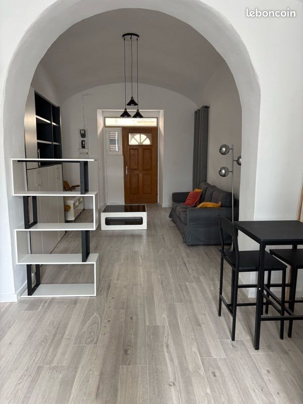 Appartement à louer, 38m², Bastia