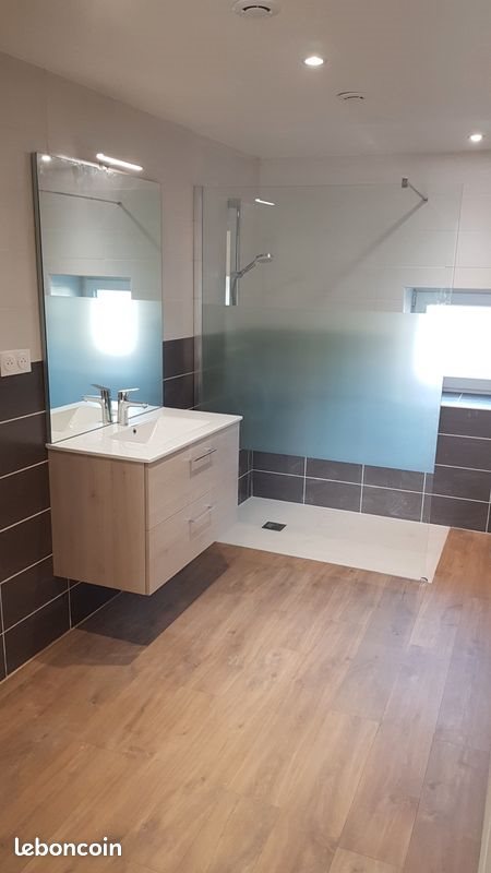 Appartement à louer, 81m², Pierrefontaine-les-Varans