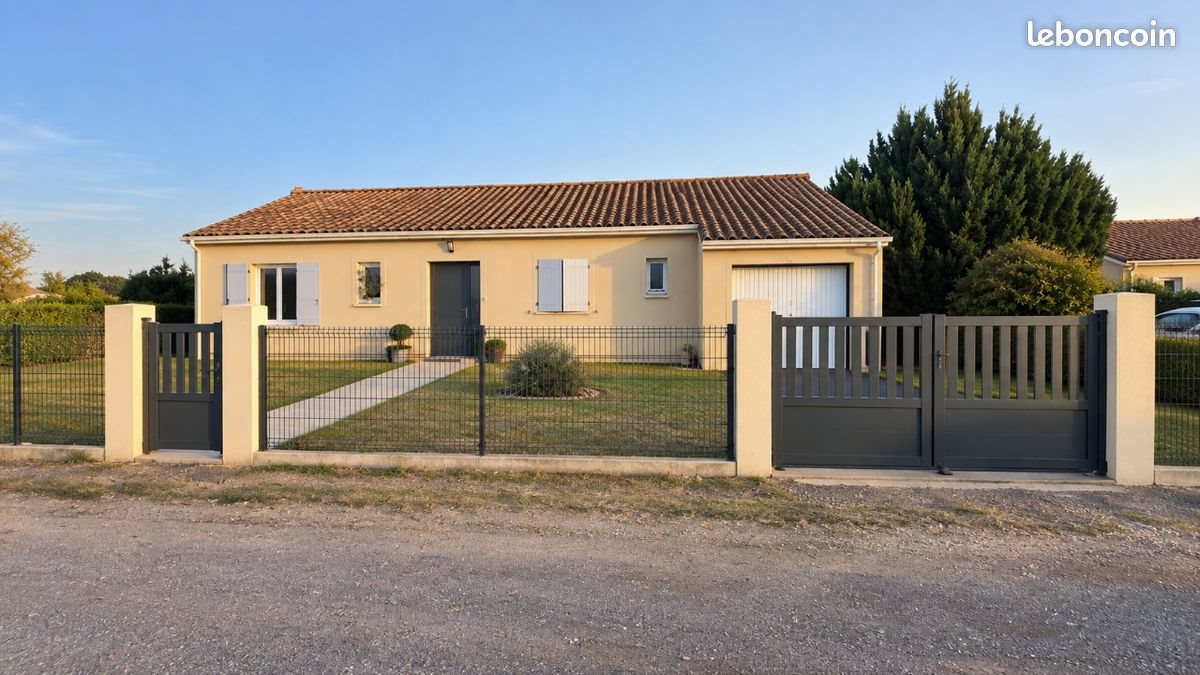 Maison à vendre, 102m², Tugéras-Saint-Maurice