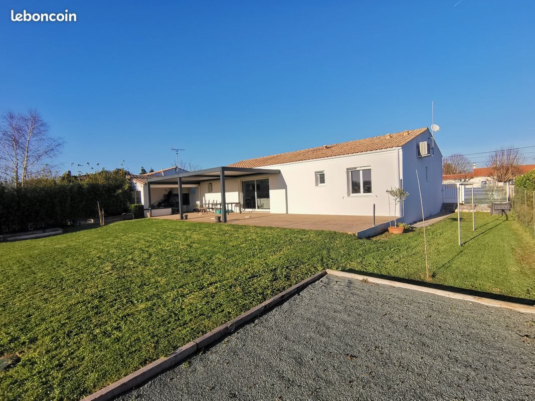 Maison à vendre, 102m², Corme-Écluse