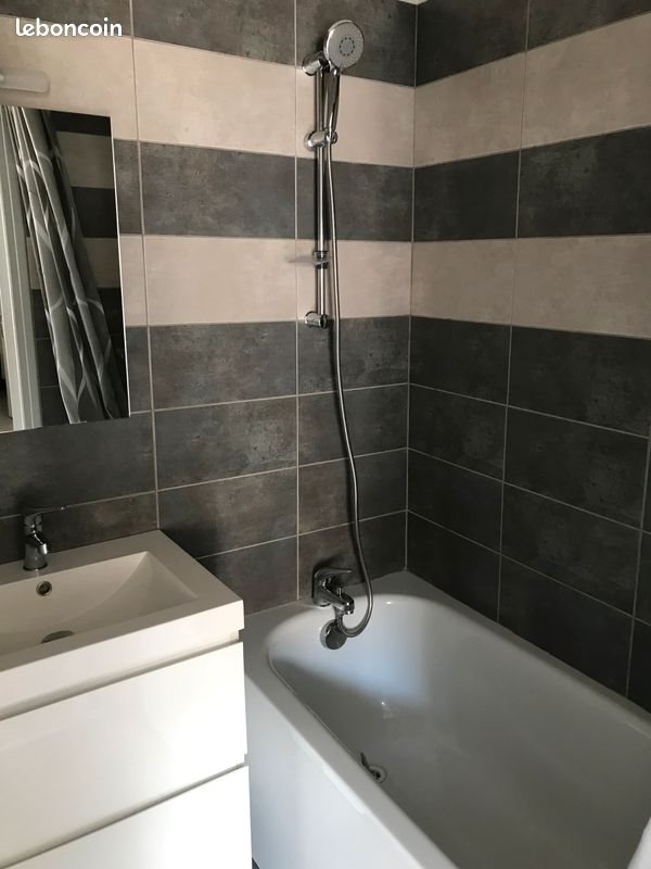 Appartement à louer, 24m², Nîmes