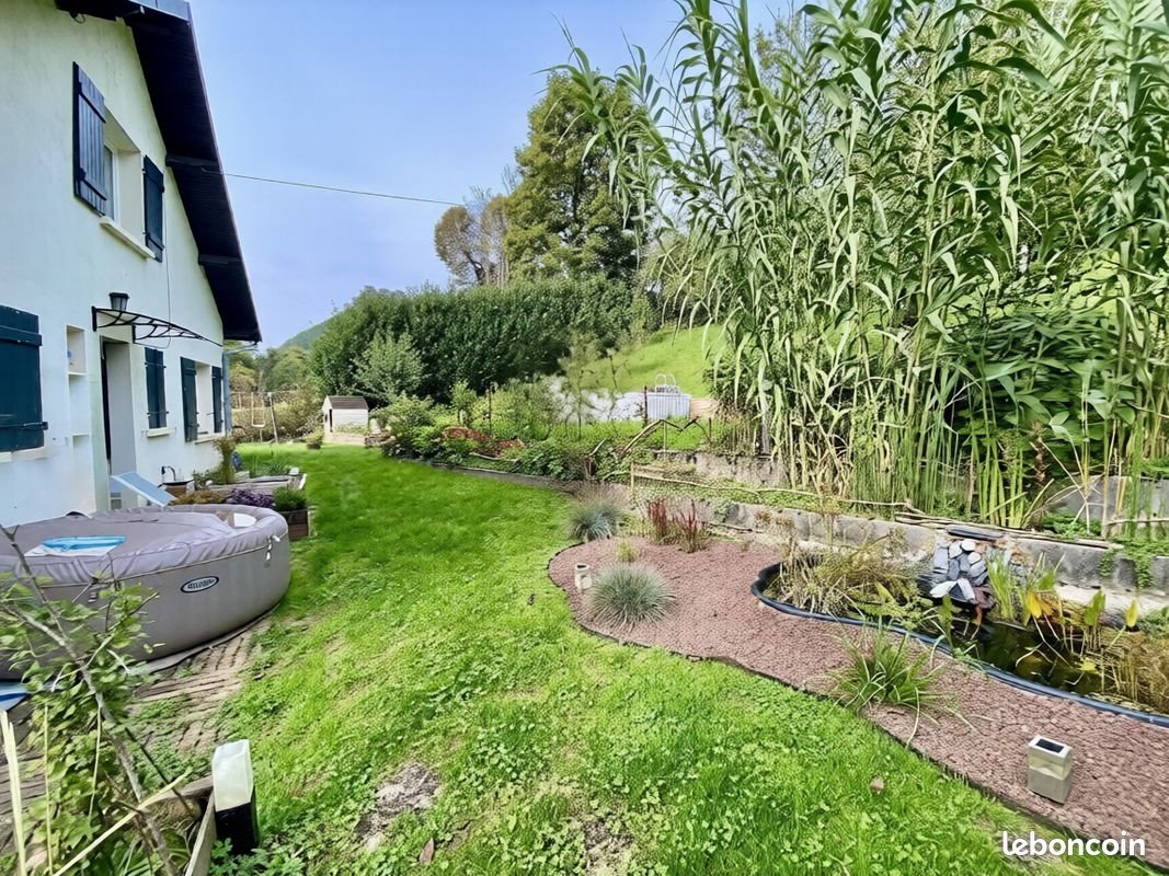 Maison à vendre, 121m², Salins-les-Bains