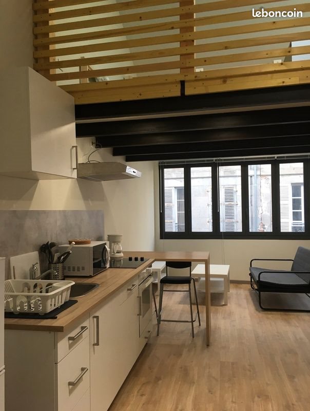 Appartement à louer, 36m², Aurillac