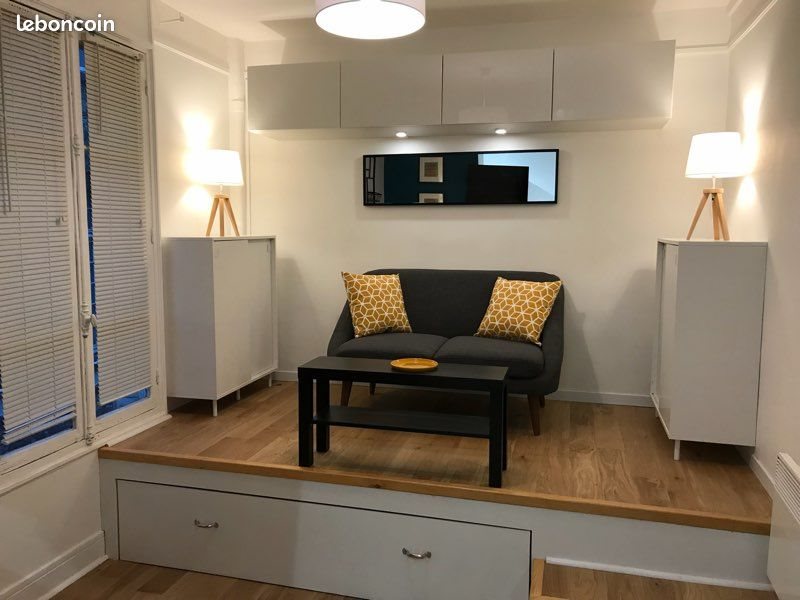 Appartement à louer, 17m², Versailles