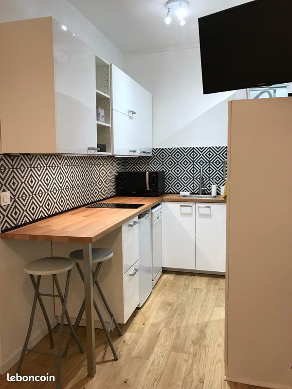Appartement à louer, 17m², Versailles