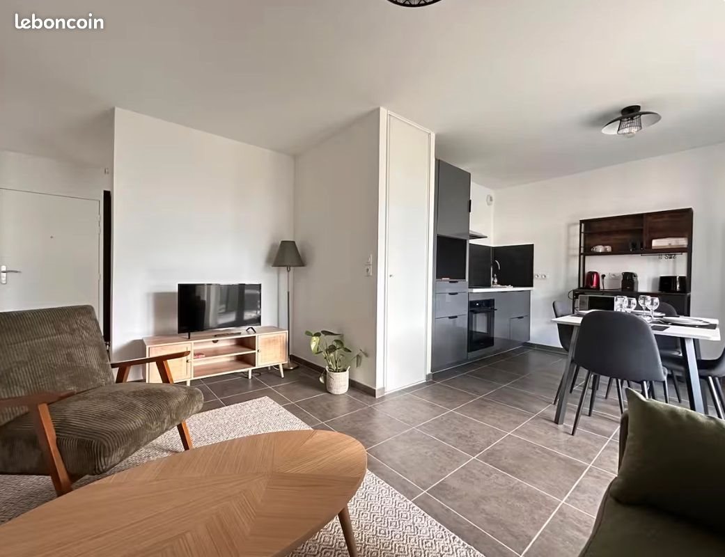 Appartement à louer, 89m², Ferney-Voltaire