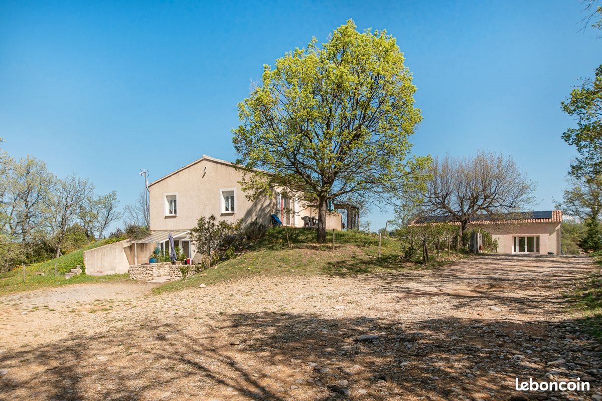 Maison à vendre, 375m², Montagnac-Montpezat