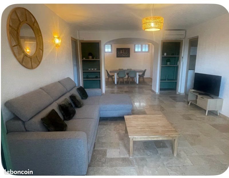 Appartement à louer, 110m², Saint-Cyr-sur-Mer