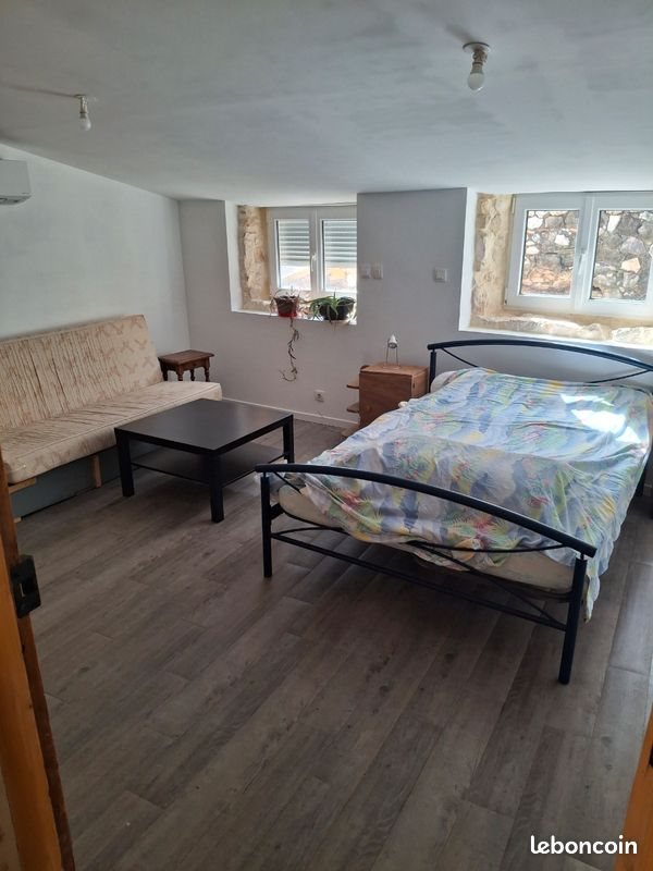 Appartement à louer, 85m², Aniane