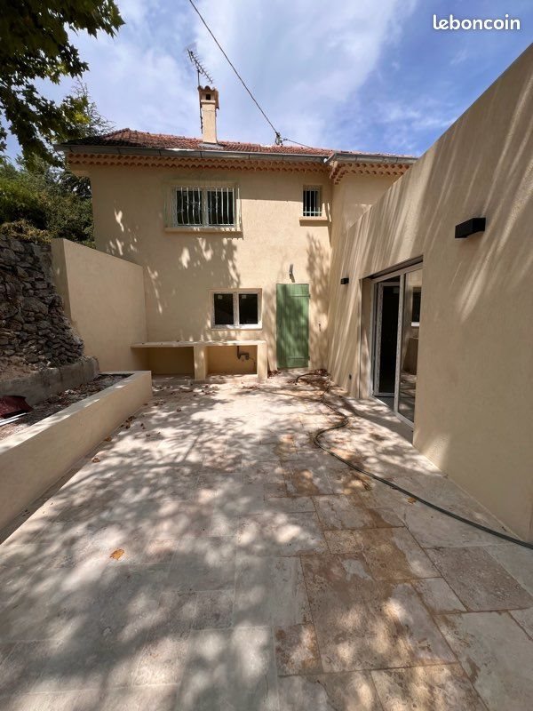 Appartement à louer, 70m², Allauch