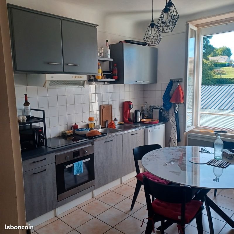 Appartement à louer, 95m², Mauriac
