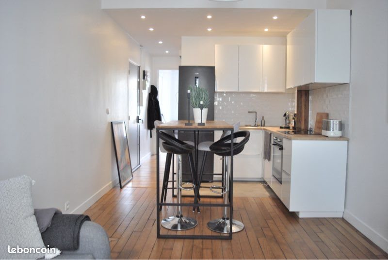 Appartement à louer, 35m², Courbevoie