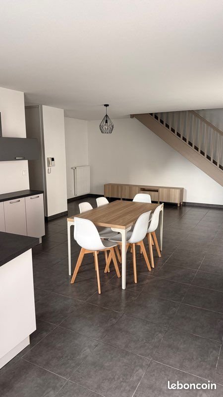 Appartement à louer, 104m², Aix-les-Bains