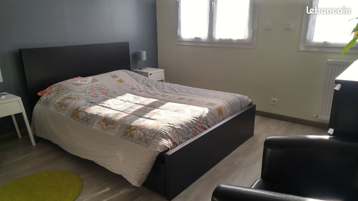 Maison à louer, 80m², Pazayac
