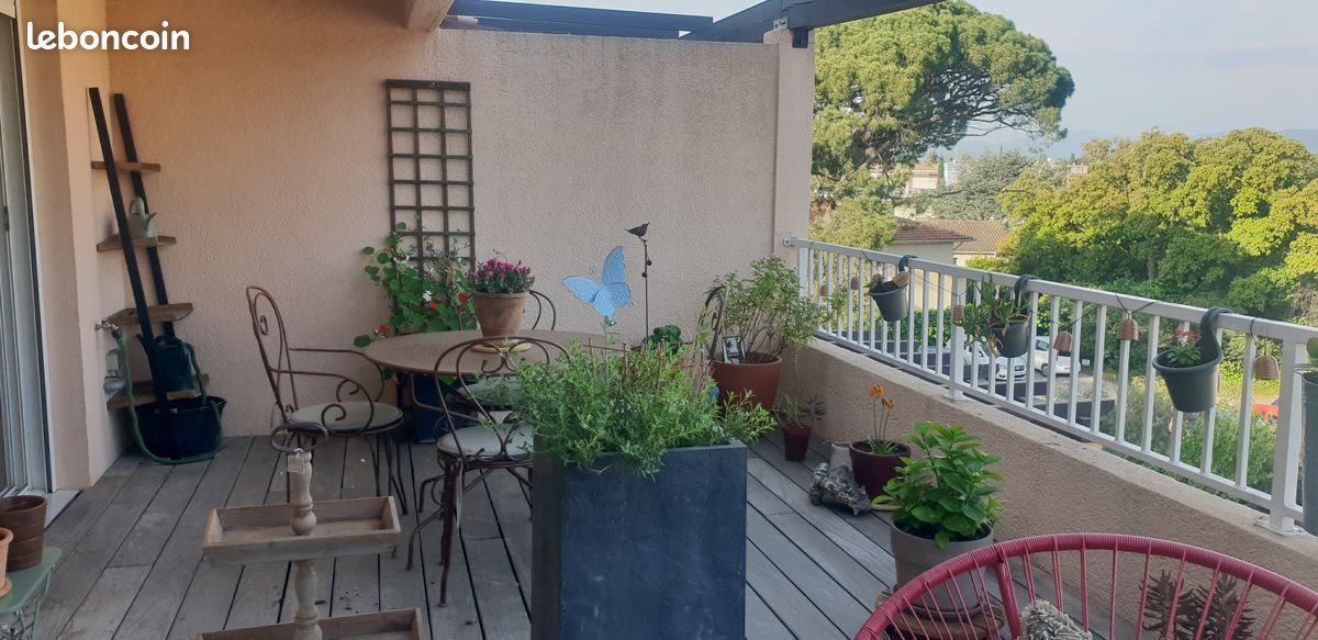 Appartement à louer, 70m², Saint-Raphaël