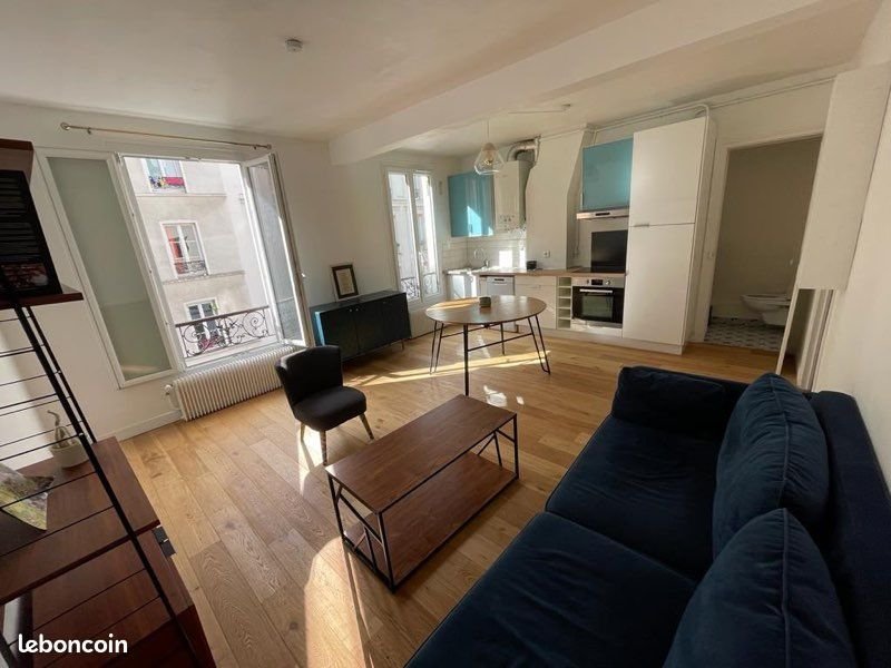 Appartement à louer, 48m², Paris 18ème