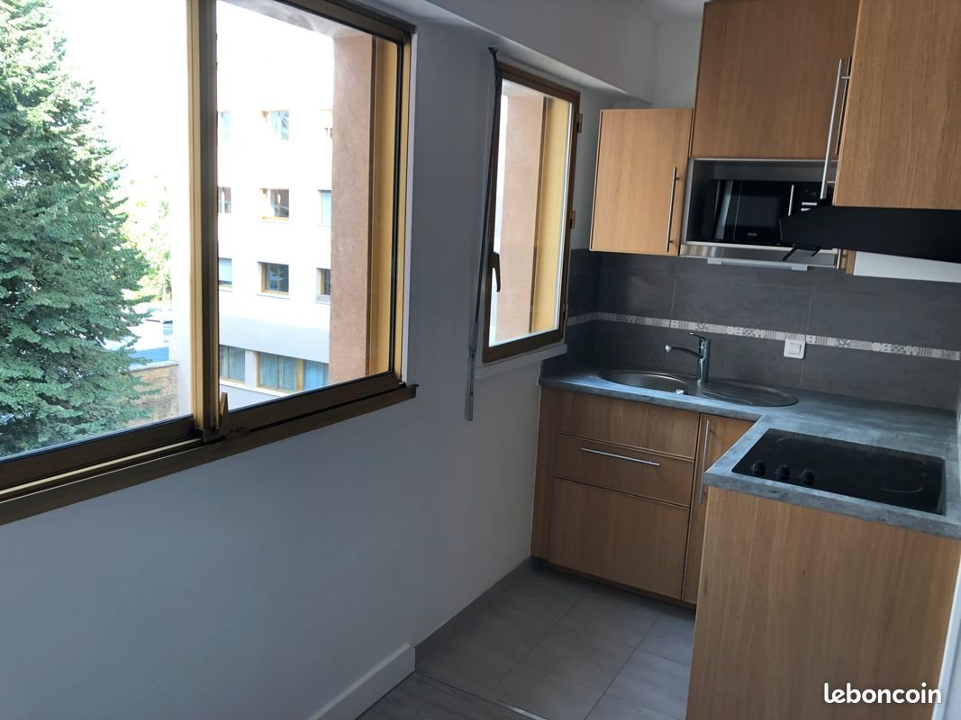 Appartement à louer, 16m², Charleville-Mézières