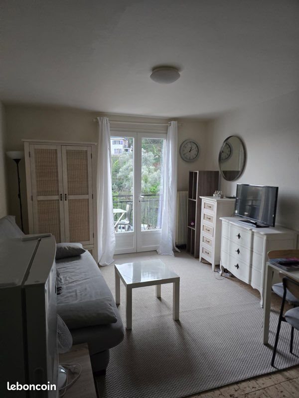Appartement à louer, 21m², Menton