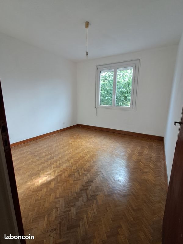 Maison à vendre, 190m², Marambat