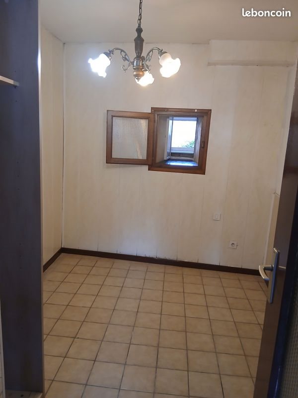 Appartement à louer, 26m², Beauzac