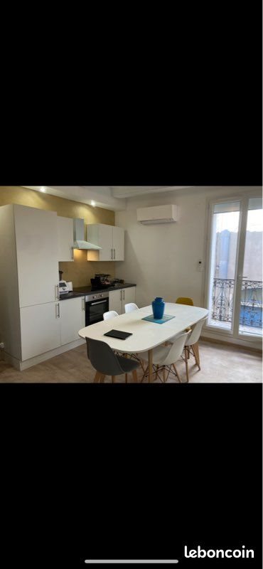 Appartement à louer, 66m², Mèze