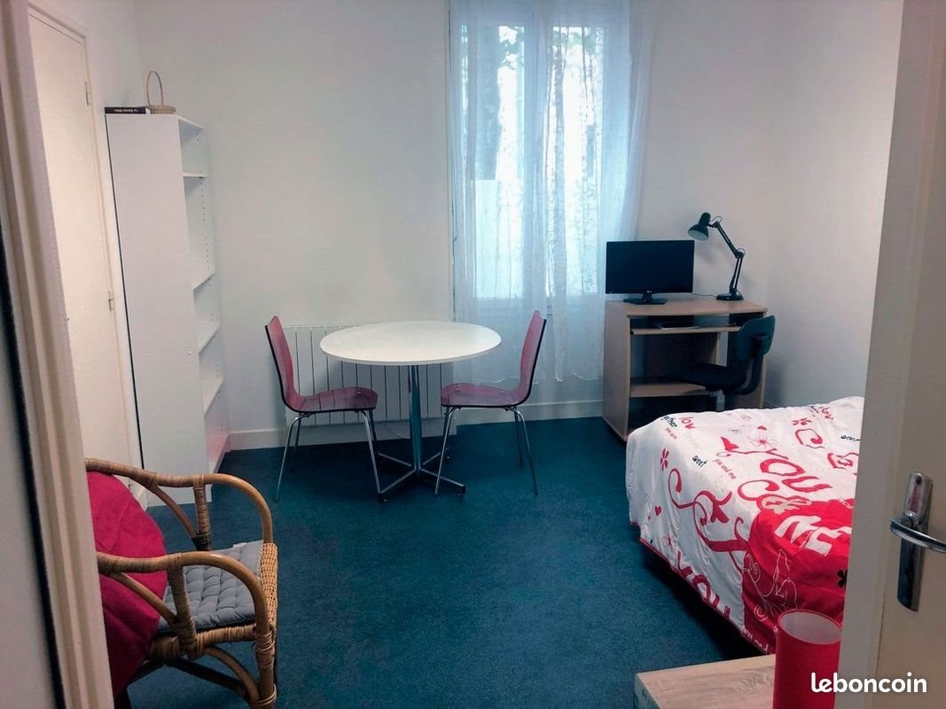 Appartement à louer, 19m², Vichy