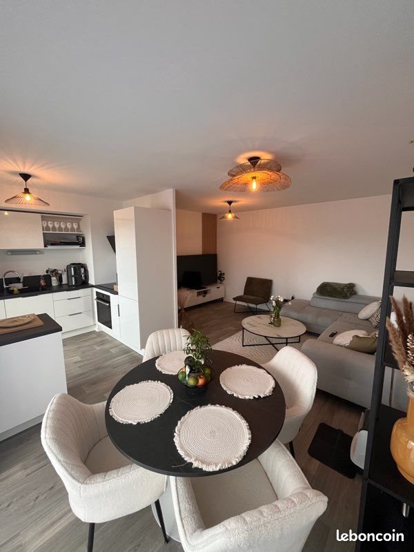Appartement à vendre, 66m², Châteaugiron