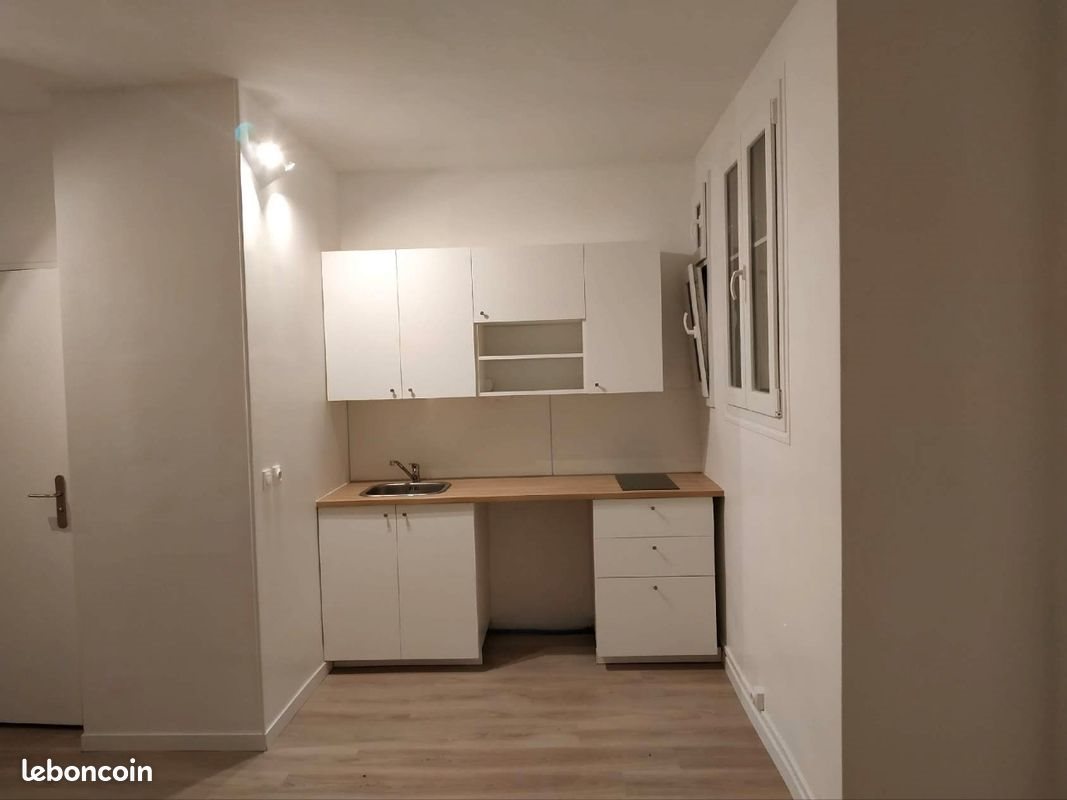 Appartement à louer, 20m², Courbevoie