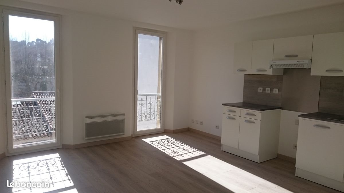Appartement à louer, 46m², Auriol