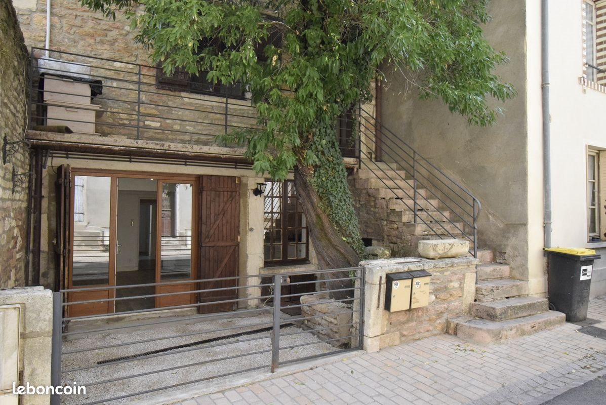 Appartement à louer, 55m², Givry
