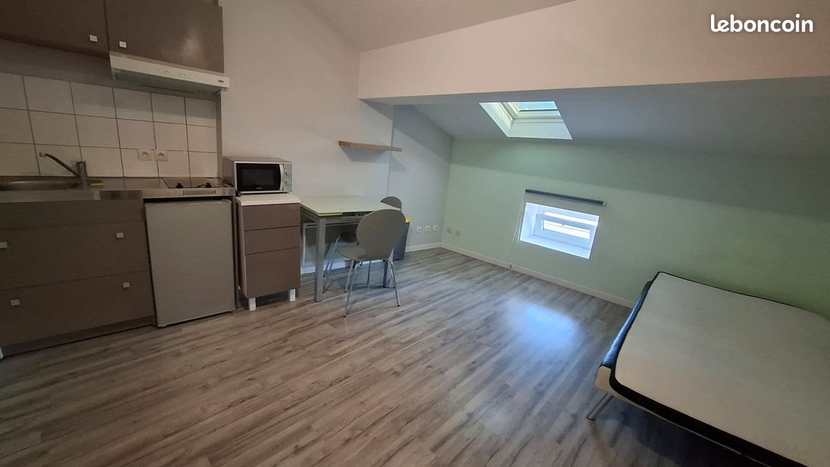 Appartement à louer, 22m², Privas