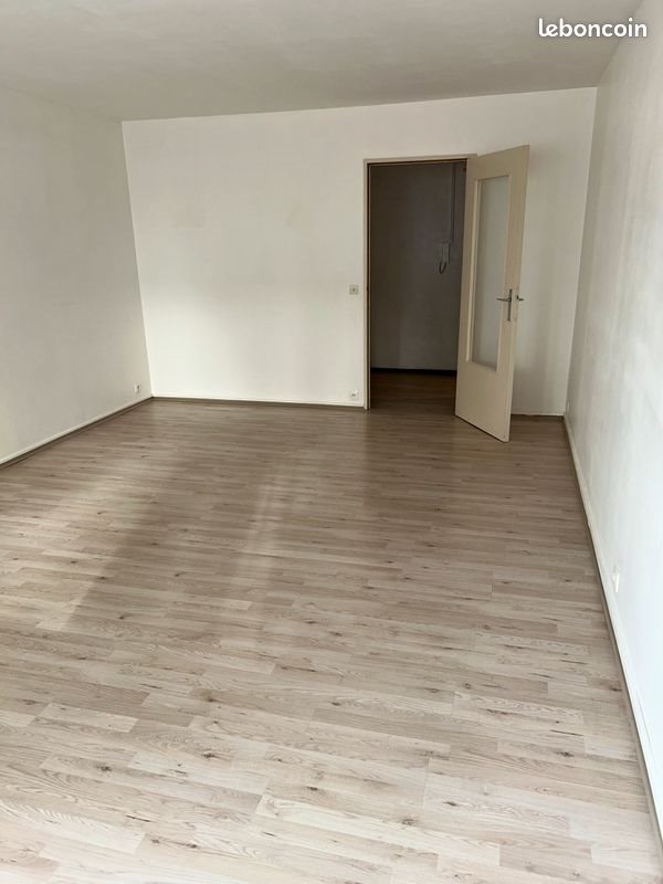 Appartement à louer, 45m², Armentières