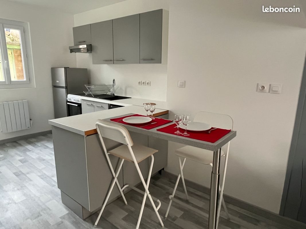 Appartement à louer, 28m², Brou