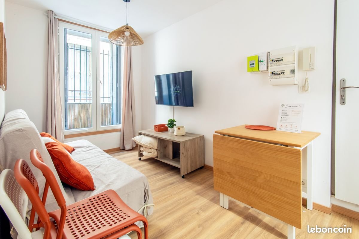 Appartement à louer, 30m², Béziers