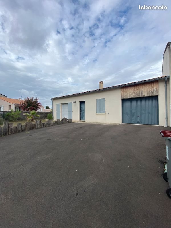 Maison à louer, 75m², Magné