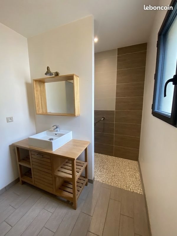 Maison à louer, 75m², Magné