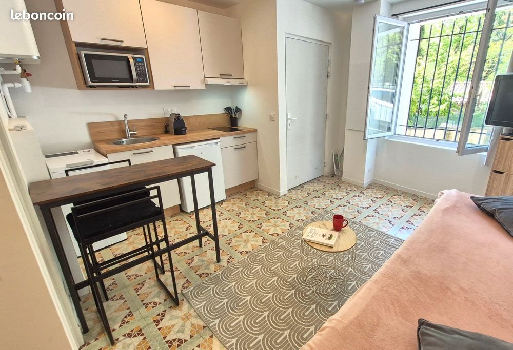 Appartement à louer, 19m², Gréoux-les-Bains