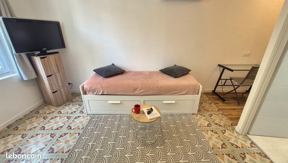 Appartement à louer, 19m², Gréoux-les-Bains