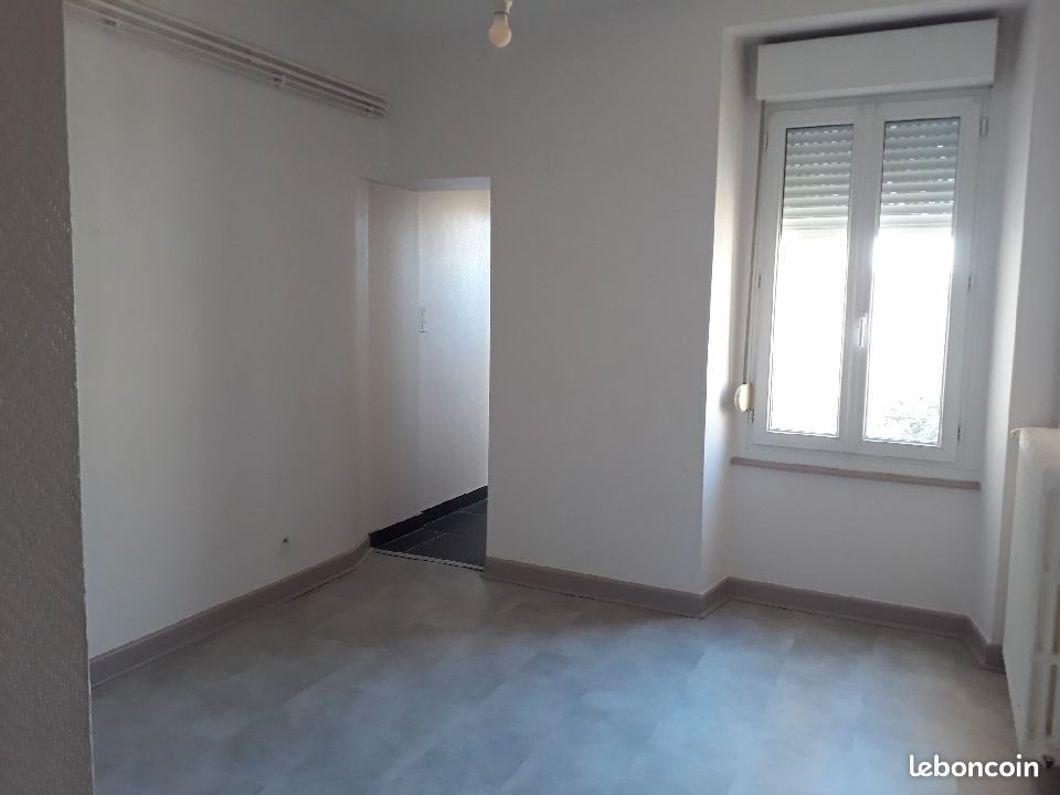 Appartement à louer, 55m², Ussel