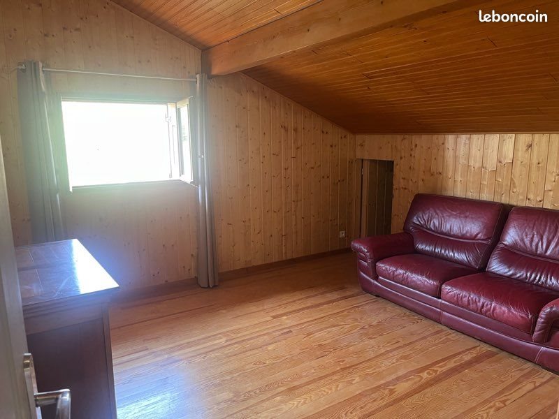 Appartement à louer, 40m², Bellignat