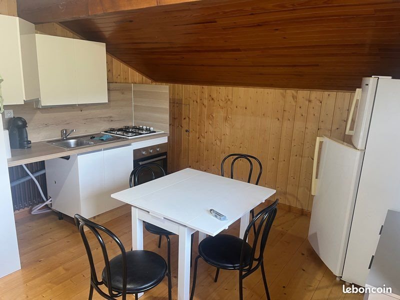 Appartement à louer, 40m², Bellignat