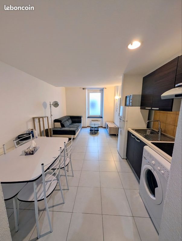 Appartement à louer, 30m², Caumont-sur-Durance