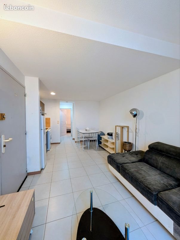 Appartement à louer, 30m², Caumont-sur-Durance