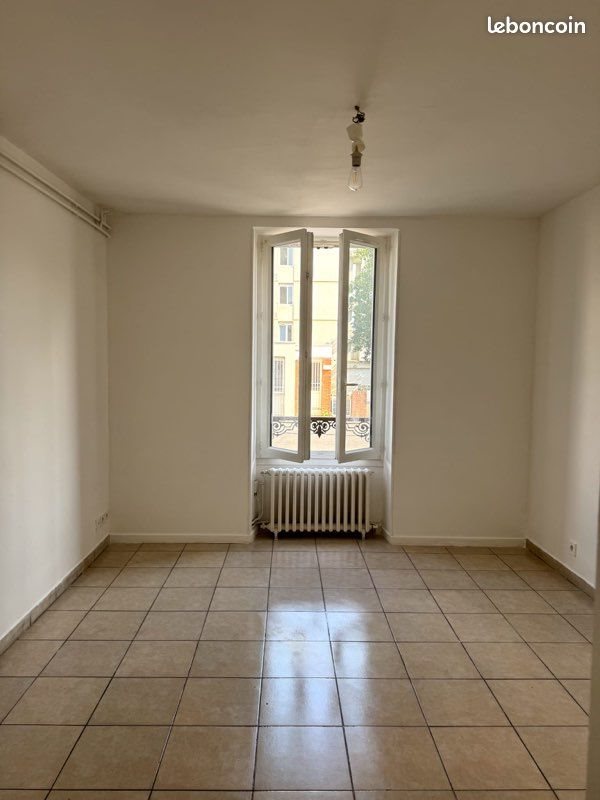 Appartement à louer, 46m², Persan