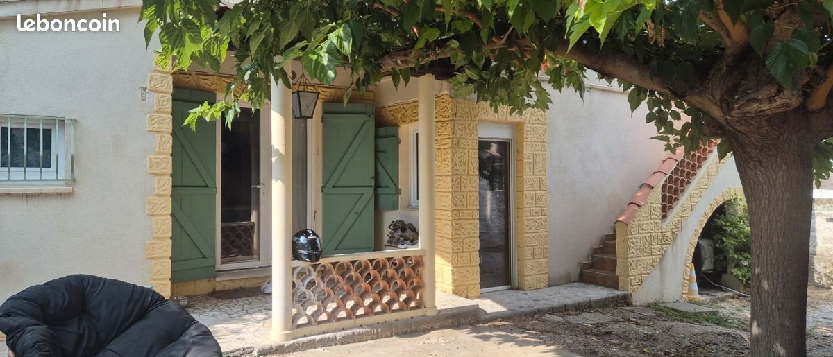 Maison à louer, 60m², Saint-Mitre-les-Remparts