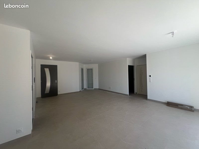 Maison à louer, 85m², Vivoin
