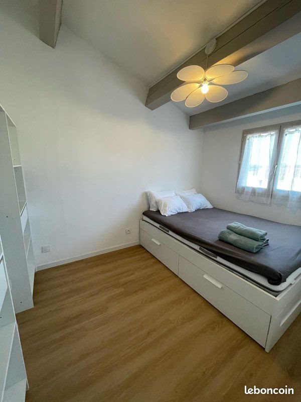 Appartement à louer, 28m², Fréjus